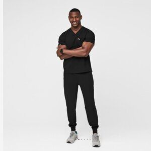 FIGS MENS SCRUBS Full Set In original packages